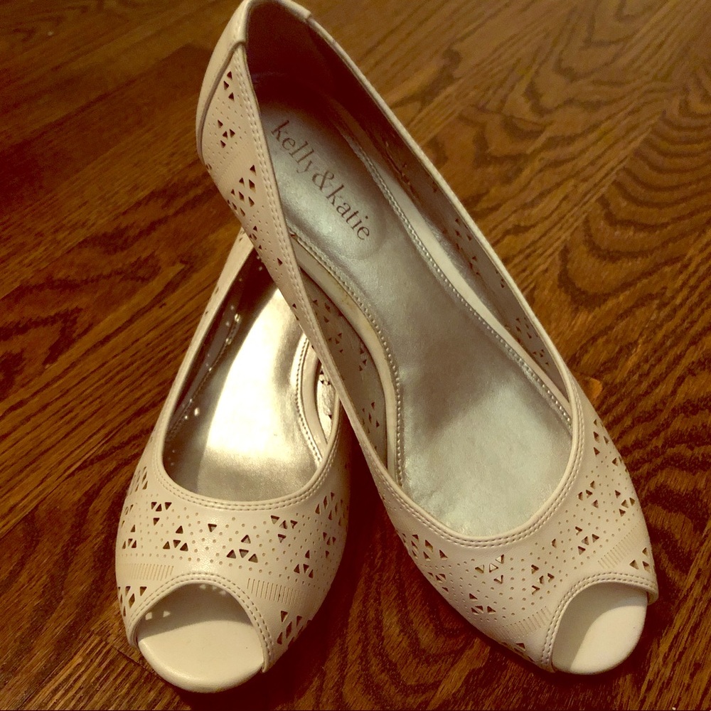 White peep toe wedge Kelly & Katie shoes
